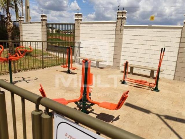Apartamento venda em Região Geográfica Imediata de Uberlândia, Oliveira Fortes
