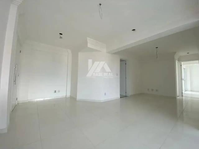 Apartamento venda em Guarapuava, Região Geográfica Intermediária de Guarapuava