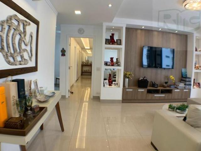 Apartamento venda em Região Imediata de Santos, Região Metropolitana da Baixada Santista
