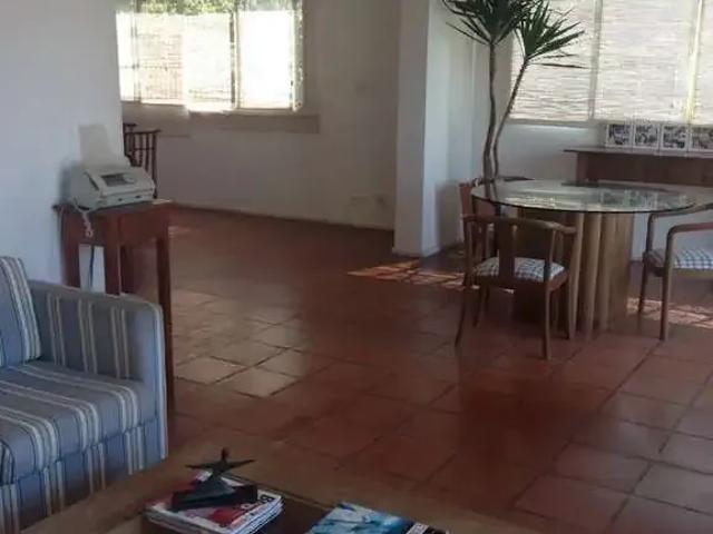Apartamento venda em Vila Chaparral, Guarujá