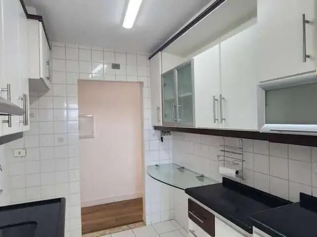 Apartamento venda em Região Imediata de São Paulo, Região Metropolitana de São Paulo
