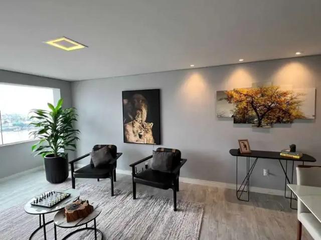 Apartamento venda em Região Geográfica Imediata de Florianópolis, Desterro