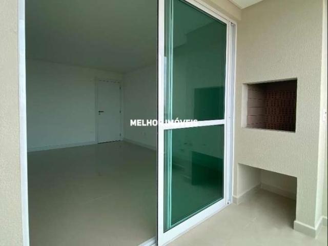 Apartamento venda em Meia Praia, Itapema