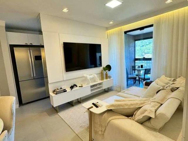 Apartamento venda em Meia Praia, Itapema