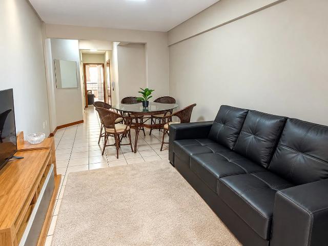 Apartamento venda em Meia Praia, Itapema