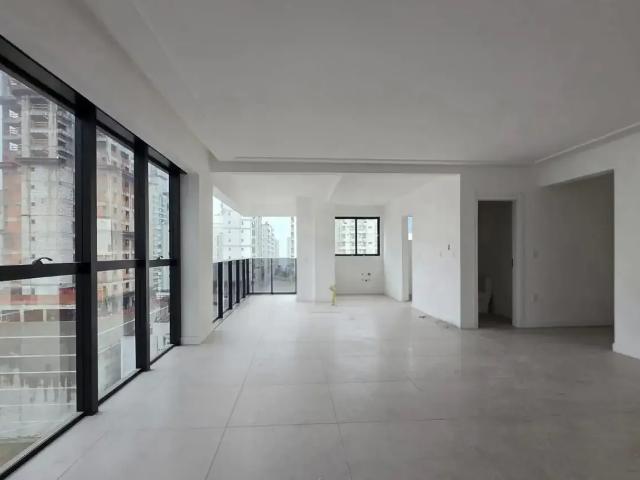 Apartamento venda em Região Geográfica Imediata de Itajaí, Itapema