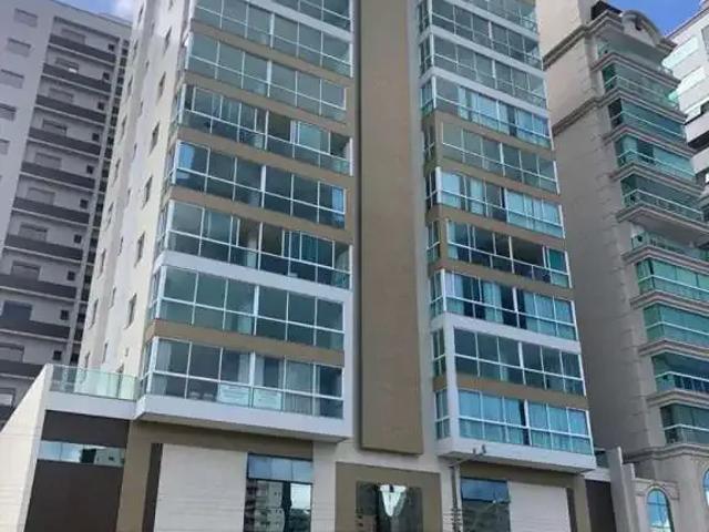 Apartamento venda em Meia Praia, Itapema