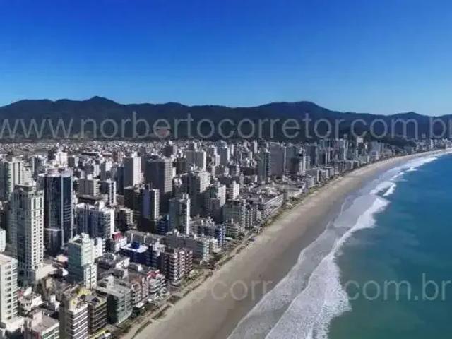 Apartamento venda em Meia Praia, Itapema