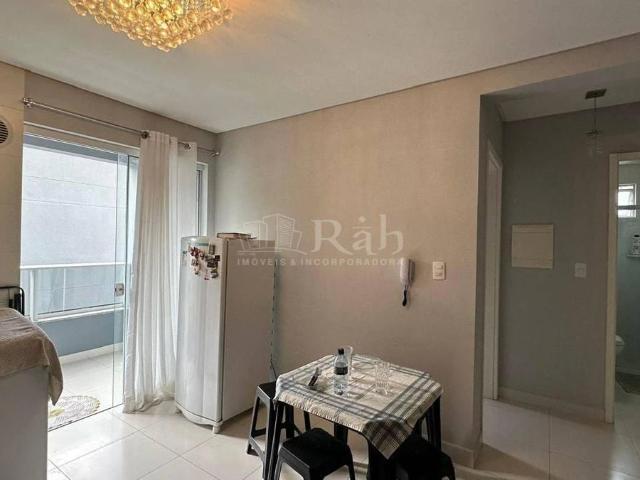 Apartamento venda em Meia Praia, Itapema