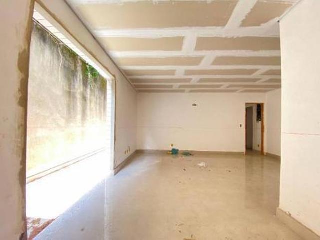 Apartamento venda em Dores de Guanhães, Região Geográfica Intermediária de Governador Valadares