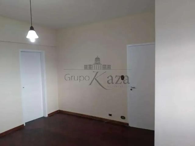 Apartamento venda em Região Imediata de São José dos Campos, Região Metropolitana do Vale do Paraíba e Litoral Norte
