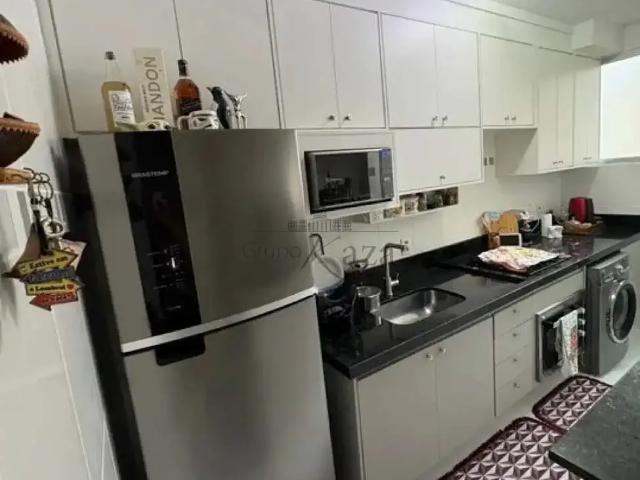 Apartamento venda em Jardim Nicélia, Jacareí