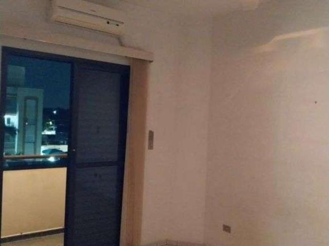 Apartamento venda em Região Imediata de São José dos Campos, Região Metropolitana do Vale do Paraíba e Litoral Norte
