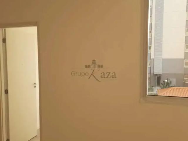 Apartamento venda em Vila Romana, Jacareí