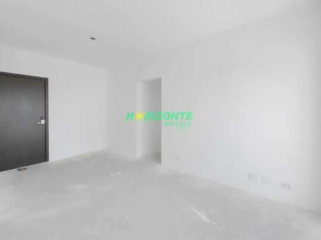 Apartamento venda em Região Imediata de São José dos Campos, Região Metropolitana do Vale do Paraíba e Litoral Norte