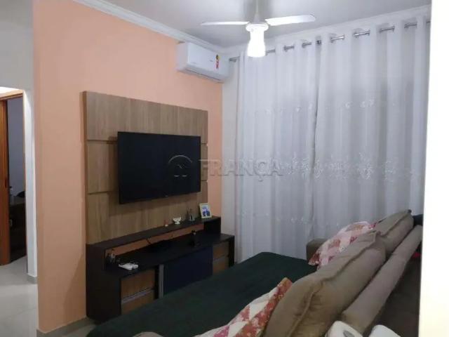 Apartamento venda em Região Imediata de São José dos Campos, Região Metropolitana do Vale do Paraíba e Litoral Norte