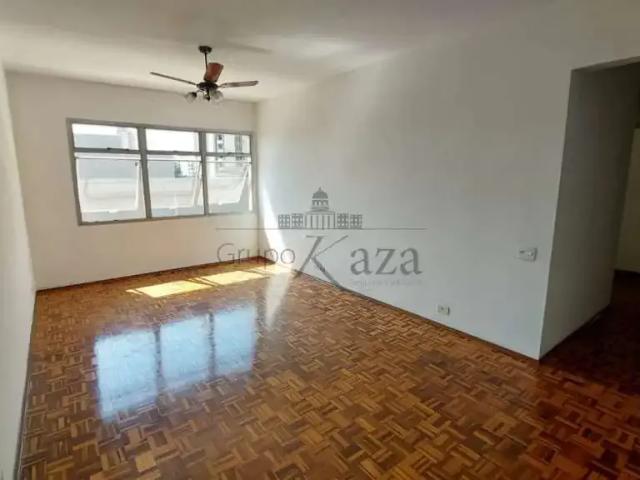 Apartamento venda em Região Imediata de São José dos Campos, Região Metropolitana do Vale do Paraíba e Litoral Norte