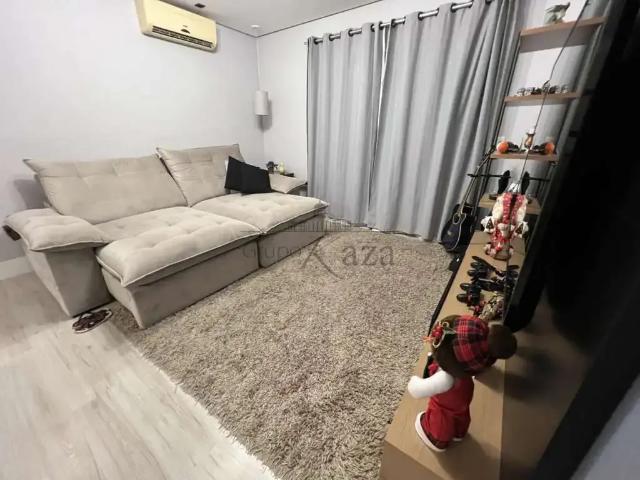 Apartamento venda em Região Imediata de São José dos Campos, Região Metropolitana do Vale do Paraíba e Litoral Norte