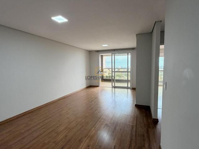 Apartamento venda em Botucatu, Região Geográfica Intermediária de Bauru