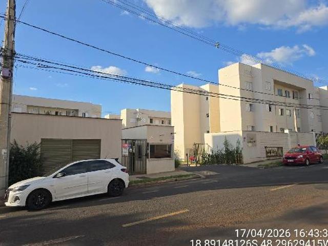 Apartamento venda em Região Geográfica Imediata de Uberlândia, Oliveira Fortes