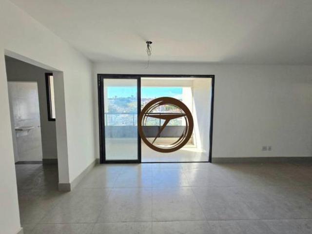 Apartamento venda em Região Geográfica Imediata de Varginha, Varginha