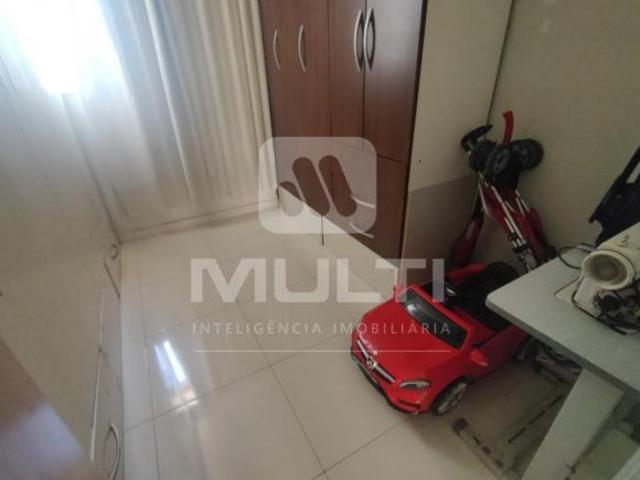 Apartamento venda em Região Geográfica Imediata de Uberlândia, Oliveira Fortes