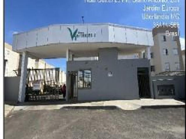 Apartamento venda em Região Geográfica Imediata de Uberlândia, Oliveira Fortes