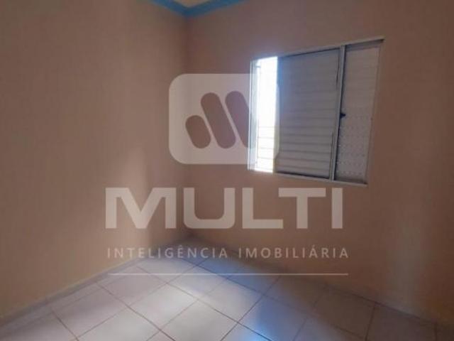 Apartamento venda em Região Geográfica Imediata de Uberlândia, Oliveira Fortes