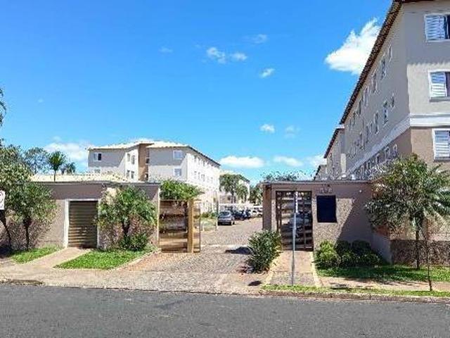 Apartamento venda em Região Geográfica Imediata de Uberlândia, Oliveira Fortes