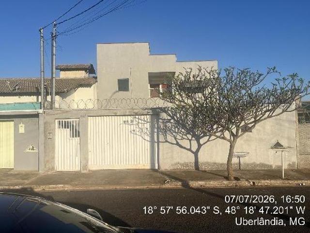 Apartamento venda em Região Geográfica Imediata de Uberlândia, Oliveira Fortes