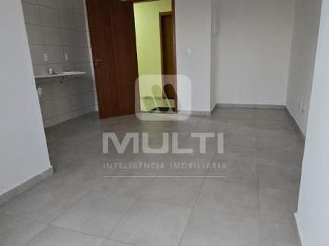 Apartamento venda em Região Geográfica Imediata de Uberlândia, Oliveira Fortes
