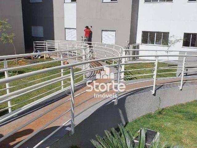 Apartamento venda em Região Geográfica Imediata de Uberlândia, Oliveira Fortes