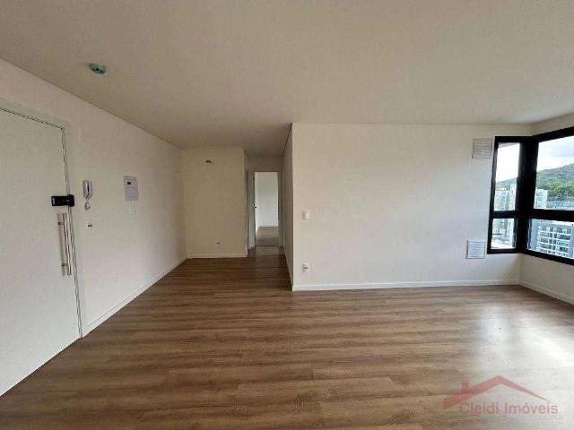 Apartamento venda em Bucarein, Joinville