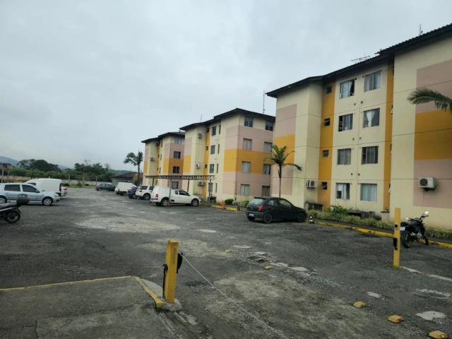 Apartamento venda em Joinville, Região Geográfica Intermediária de Joinville