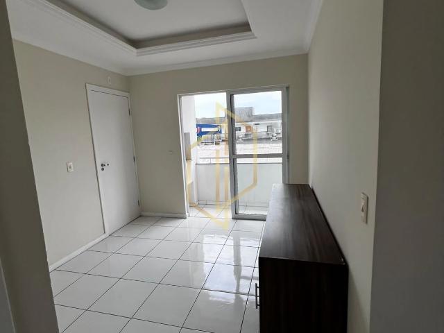 Apartamento venda em Costa e Silva, Joinville