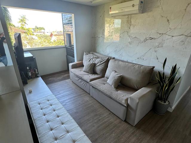 Apartamento venda em Iririú, Joinville