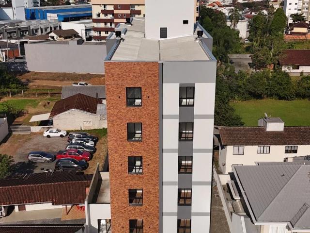 Apartamento venda em Saguaçu, Joinville
