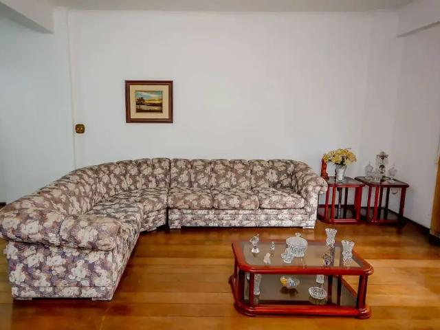 Apartamento venda em Cidade Jardim, Juiz de Fora