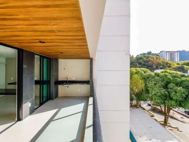 Apartamento venda em Região Geográfica Imediata de Juiz de Fora, Juiz de Fora