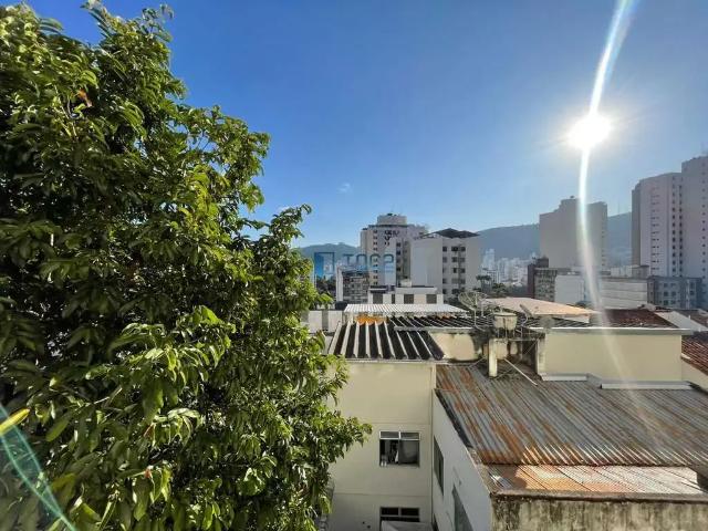 Apartamento venda em Região Geográfica Imediata de Juiz de Fora, Juiz de Fora