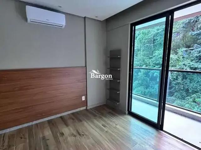 Apartamento venda em Região Geográfica Imediata de Juiz de Fora, Juiz de Fora