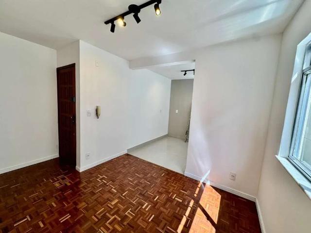 Apartamento venda em Região Geográfica Imediata de Juiz de Fora, Juiz de Fora