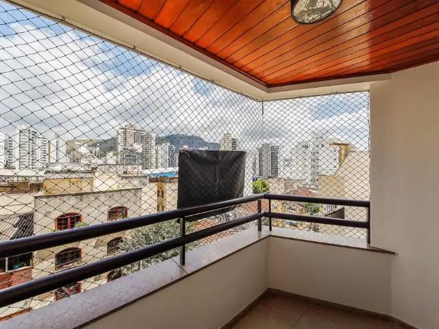 Apartamento venda em Região Geográfica Imediata de Juiz de Fora, Juiz de Fora