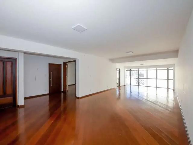 Apartamento venda em Granbery, Juiz de Fora