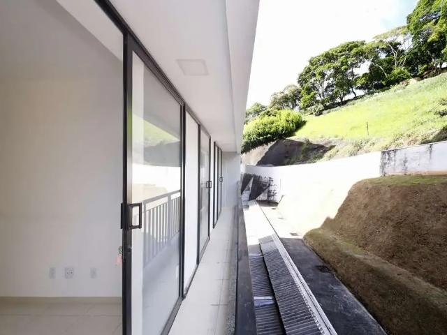 Apartamento venda em Região Geográfica Imediata de Juiz de Fora, Juiz de Fora