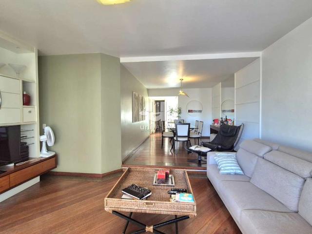 Apartamento venda em Granbery, Juiz de Fora