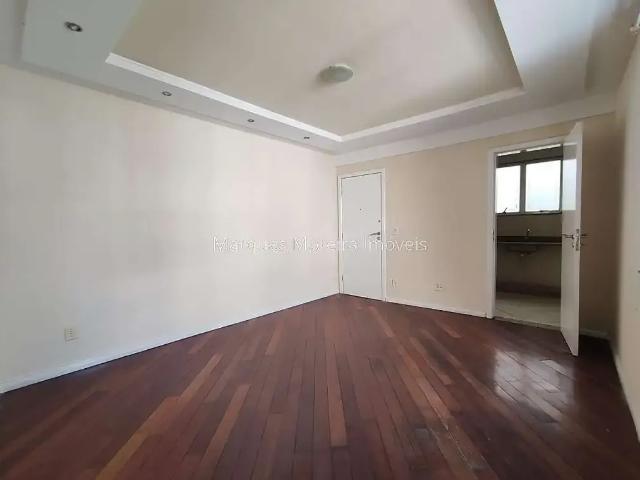 Apartamento venda em Região Geográfica Imediata de Juiz de Fora, Juiz de Fora