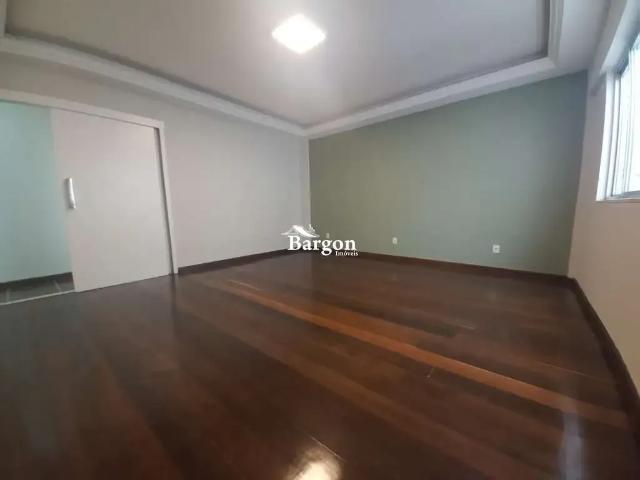 Apartamento venda em Região Geográfica Imediata de Juiz de Fora, Juiz de Fora