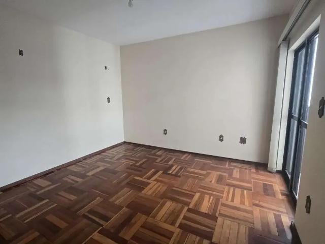 Apartamento venda em Região Geográfica Imediata de Juiz de Fora, Juiz de Fora