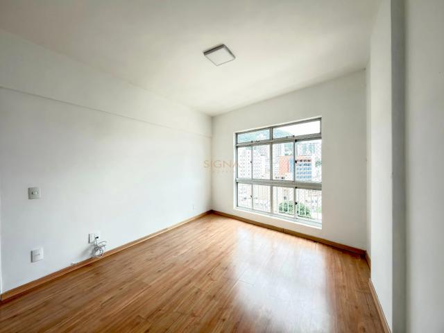 Apartamento venda em São Mateus, Juiz de Fora